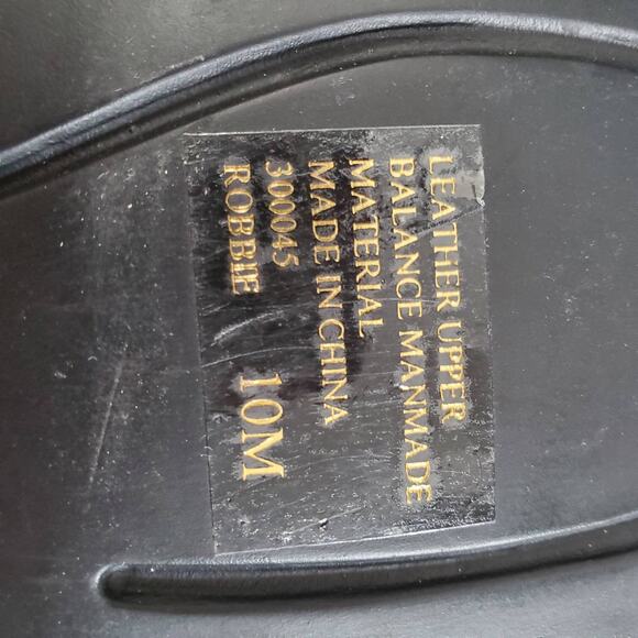 Vintage 1990s Y2K Hillard & Hanson White Leather Cut Out Loafers - Picture 4 of 8